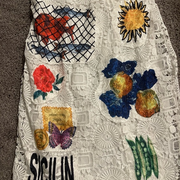 Fashion nova minute Carlo dress Floral Patchwork White Dress - Picture 8 of 10